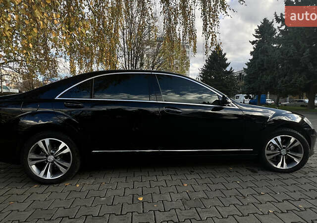 Мерседес С Клас 2008 у Чернівцях на Automoto.ua Чорний Мерседес С Клас, об'ємом двигуна 3.5 л та пробігом 273 тис. км за 11800 $, фото 26 на Automoto.ua