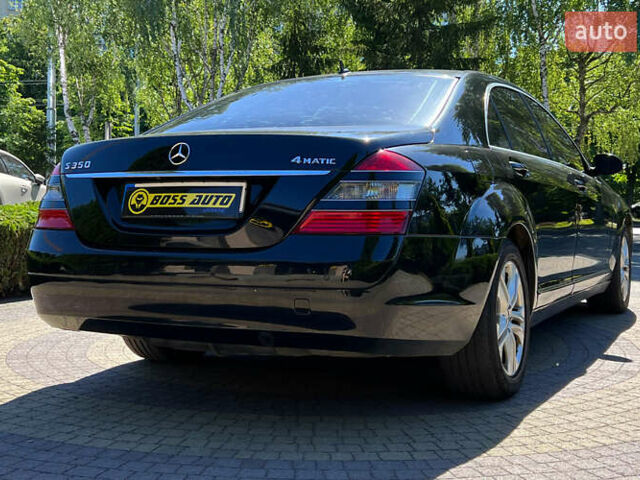 Черный Мерседес С Класс, объемом двигателя 3.5 л и пробегом 315 тыс. км за 10600 $, фото 6 на Automoto.ua