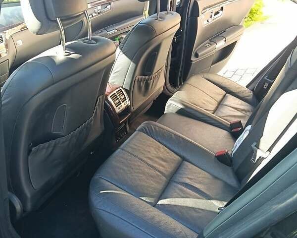 Чорний Мерседес С Клас, об'ємом двигуна 3.5 л та пробігом 243 тис. км за 14000 $, фото 14 на Automoto.ua