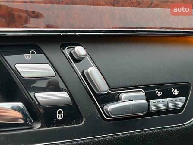 Черный Мерседес С Класс, объемом двигателя 3.5 л и пробегом 245 тыс. км за 13750 $, фото 18 на Automoto.ua