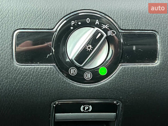 Черный Мерседес С Класс, объемом двигателя 3.5 л и пробегом 245 тыс. км за 13750 $, фото 19 на Automoto.ua