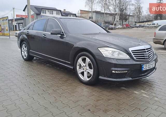 Чорний Мерседес С Клас, об'ємом двигуна 5.46 л та пробігом 357 тис. км за 9999 $, фото 4 на Automoto.ua