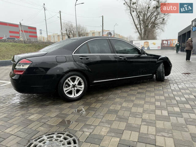 Черный Мерседес С Класс, объемом двигателя 2.99 л и пробегом 300 тыс. км за 10500 $, фото 20 на Automoto.ua