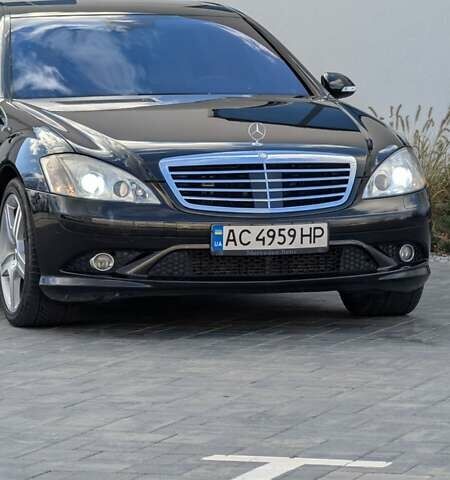 Черный Мерседес С Класс, объемом двигателя 2.99 л и пробегом 375 тыс. км за 10999 $, фото 6 на Automoto.ua
