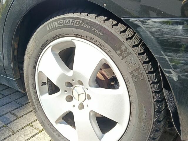 Мерседес С Класс 2008 в Львове на Automoto.ua Черный Мерседес С Класс, объемом двигателя 3.5 л и пробегом 243 тыс. км за 14000 $, фото 22 на Automoto.ua