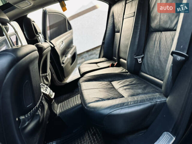 Черный Мерседес С Класс, объемом двигателя 5.5 л и пробегом 210 тыс. км за 12900 $, фото 122 на Automoto.ua