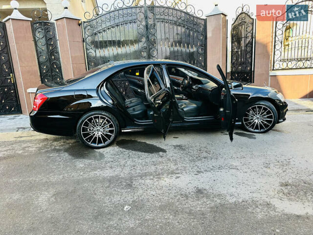 Черный Мерседес С Класс, объемом двигателя 5.5 л и пробегом 210 тыс. км за 12900 $, фото 48 на Automoto.ua