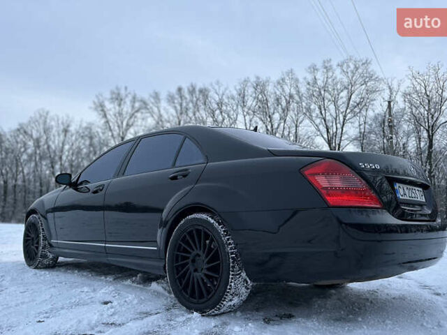 Чорний Мерседес С Клас, об'ємом двигуна 5.5 л та пробігом 248 тис. км за 9600 $, фото 1 на Automoto.ua