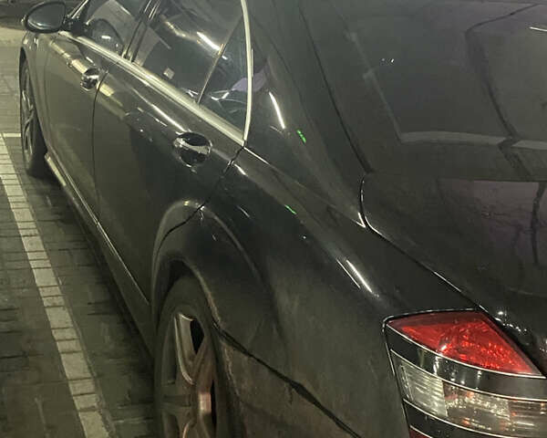 Черный Мерседес С Класс, объемом двигателя 5.46 л и пробегом 380 тыс. км за 12300 $, фото 7 на Automoto.ua