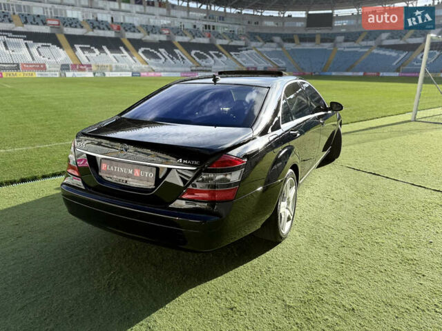 Черный Мерседес С Класс, объемом двигателя 5.5 л и пробегом 288 тыс. км за 10500 $, фото 22 на Automoto.ua