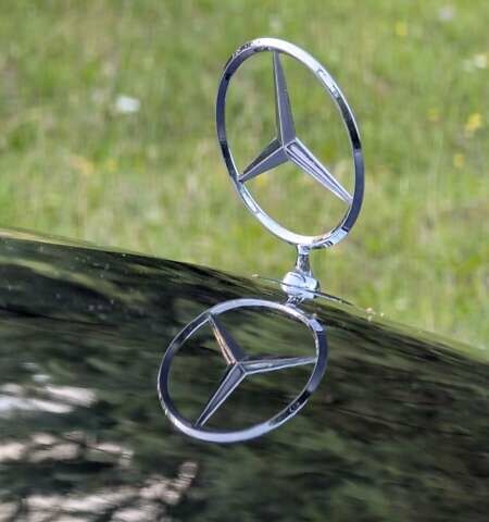 Черный Мерседес С Класс, объемом двигателя 2.99 л и пробегом 375 тыс. км за 10999 $, фото 16 на Automoto.ua