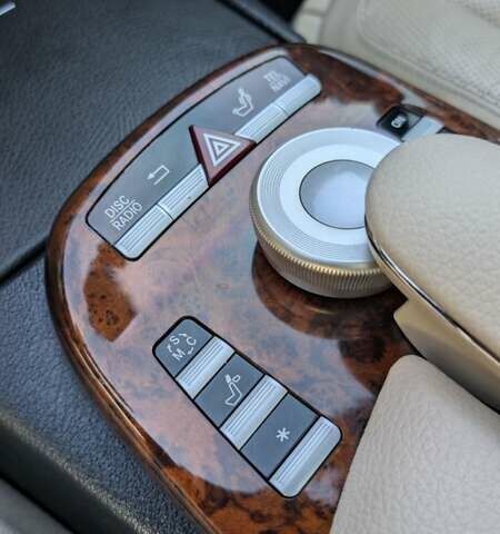 Черный Мерседес С Класс, объемом двигателя 2.99 л и пробегом 375 тыс. км за 10999 $, фото 28 на Automoto.ua