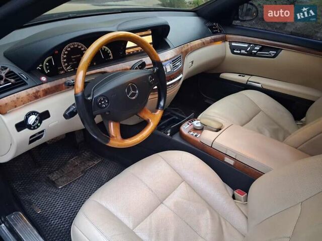 Черный Мерседес С Класс, объемом двигателя 2.99 л и пробегом 396 тыс. км за 13500 $, фото 9 на Automoto.ua