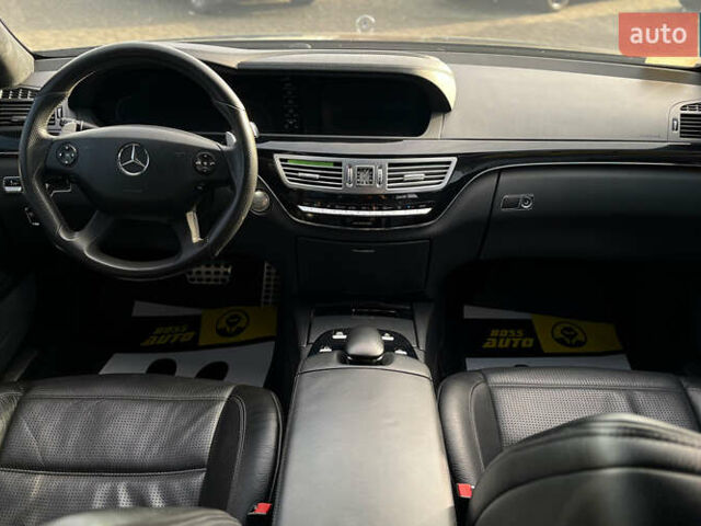 Черный Мерседес С Класс, объемом двигателя 6.21 л и пробегом 205 тыс. км за 18800 $, фото 8 на Automoto.ua