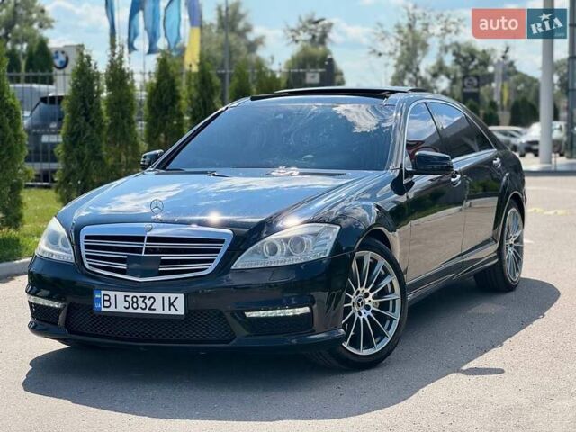 Черный Мерседес С Класс, объемом двигателя 5.5 л и пробегом 350 тыс. км за 13999 $, фото 16 на Automoto.ua