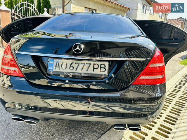 Черный Мерседес С Класс, объемом двигателя 5.5 л и пробегом 210 тыс. км за 12900 $, фото 83 на Automoto.ua