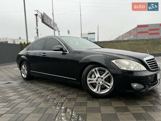 Черный Мерседес С Класс, объемом двигателя 2.99 л и пробегом 300 тыс. км за 10500 $, фото 18 на Automoto.ua