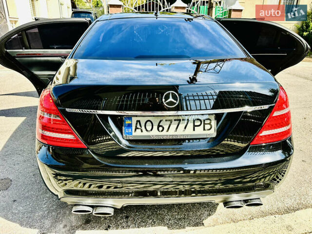 Черный Мерседес С Класс, объемом двигателя 5.5 л и пробегом 210 тыс. км за 12900 $, фото 15 на Automoto.ua