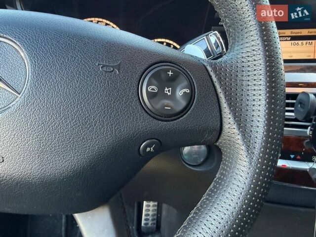 Черный Мерседес С Класс, объемом двигателя 6.21 л и пробегом 88 тыс. км за 24990 $, фото 21 на Automoto.ua