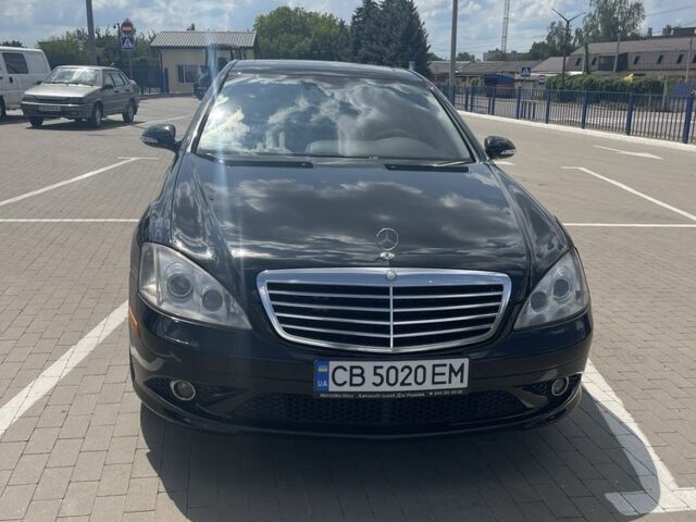 Черный Мерседес С Класс, объемом двигателя 5.5 л и пробегом 262 тыс. км за 14999 $, фото 21 на Automoto.ua