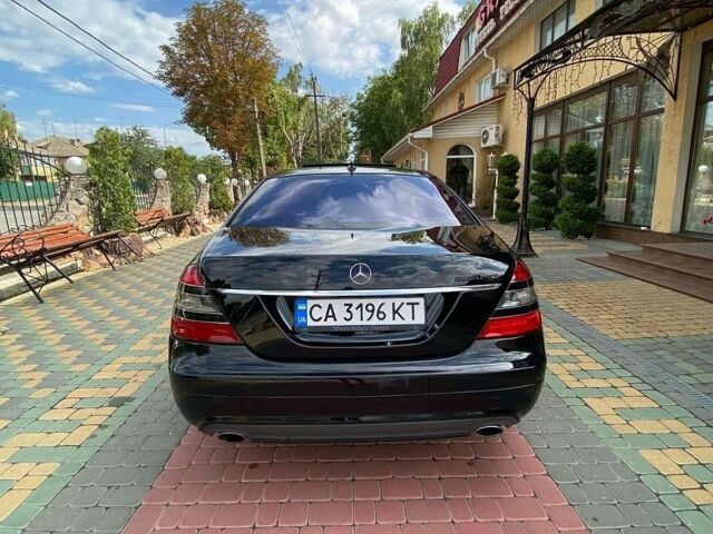 Чорний Мерседес С Клас, об'ємом двигуна 5.5 л та пробігом 358 тис. км за 10555 $, фото 6 на Automoto.ua