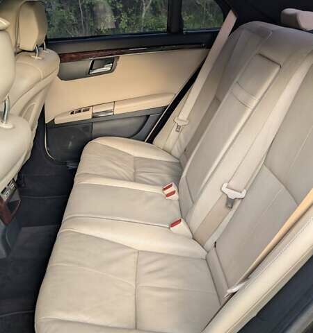 Черный Мерседес С Класс, объемом двигателя 2.99 л и пробегом 375 тыс. км за 10999 $, фото 42 на Automoto.ua