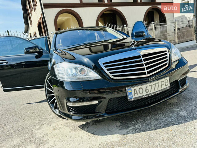 Мерседес С Класс 2008 в Тячеве на Automoto.ua Черный Мерседес С Класс, объемом двигателя 5.5 л и пробегом 210 тыс. км за 13450 $, фото 35 на Automoto.ua