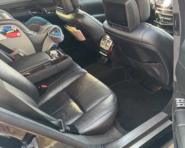 Мерседес С Клас 2008 у Києві на Automoto.ua Чорний Мерседес С Клас, об'ємом двигуна 5.51 л та пробігом 254 тис. км за 11000 $, фото 20 на Automoto.ua