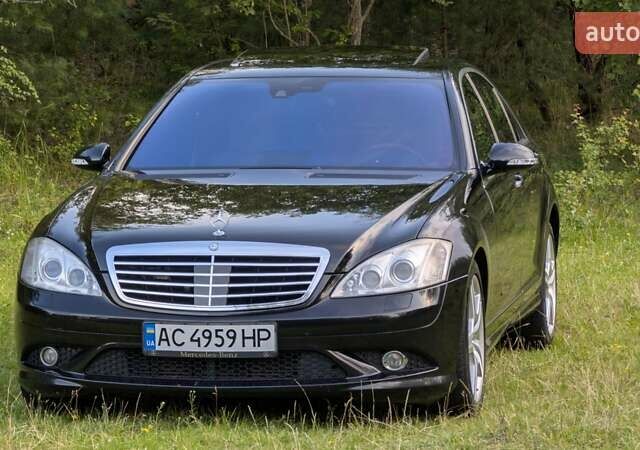 Чорний Мерседес С Клас, об'ємом двигуна 2.99 л та пробігом 375 тис. км за 11499 $, фото 7 на Automoto.ua