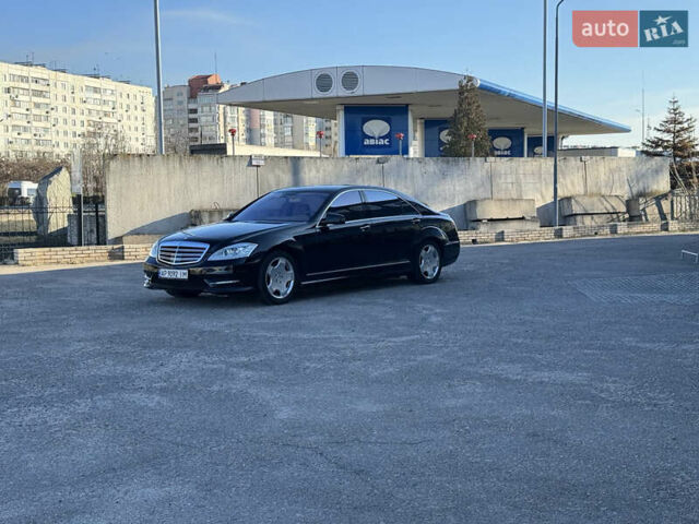 Мерседес С Класс 2008 в Запорожье на Automoto.ua Черный Мерседес С Класс, объемом двигателя 5.5 л и пробегом 168 тыс. км за 14999 $, фото 9 на Automoto.ua
