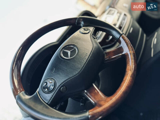 Мерседес С Класс 2008 в Тячеве на Automoto.ua Черный Мерседес С Класс, объемом двигателя 5.5 л и пробегом 210 тыс. км за 13450 $, фото 92 на Automoto.ua