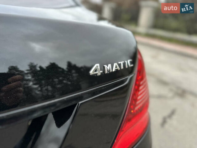 Черный Мерседес С Класс, объемом двигателя 5.5 л и пробегом 238 тыс. км за 10000 $, фото 22 на Automoto.ua
