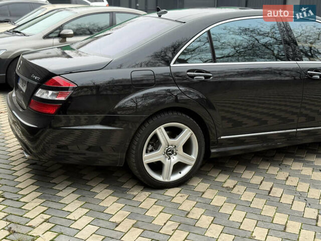 Черный Мерседес С Класс, объемом двигателя 5.46 л и пробегом 70 тыс. км за 20500 $, фото 35 на Automoto.ua