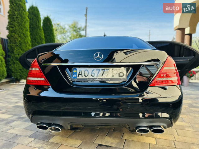 Черный Мерседес С Класс, объемом двигателя 5.5 л и пробегом 210 тыс. км за 12900 $, фото 79 на Automoto.ua