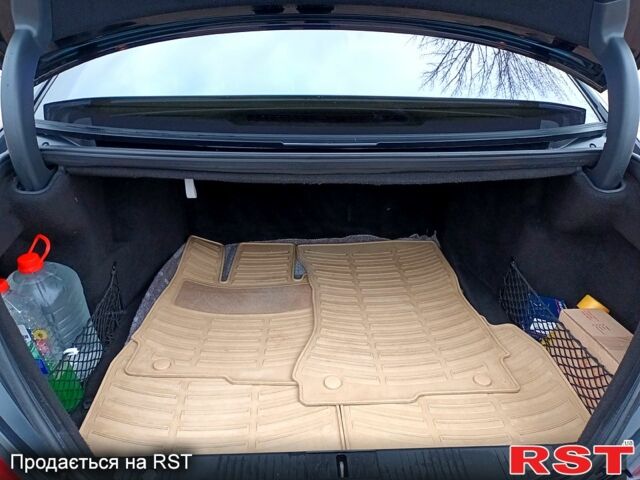 Чорний Мерседес С Клас, об'ємом двигуна 5.4 л та пробігом 208 тис. км за 17500 $, фото 7 на Automoto.ua