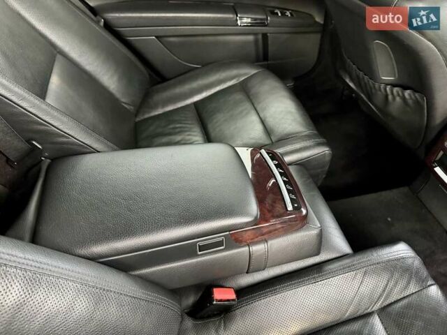 Чорний Мерседес С Клас, об'ємом двигуна 3.5 л та пробігом 176 тис. км за 10999 $, фото 35 на Automoto.ua