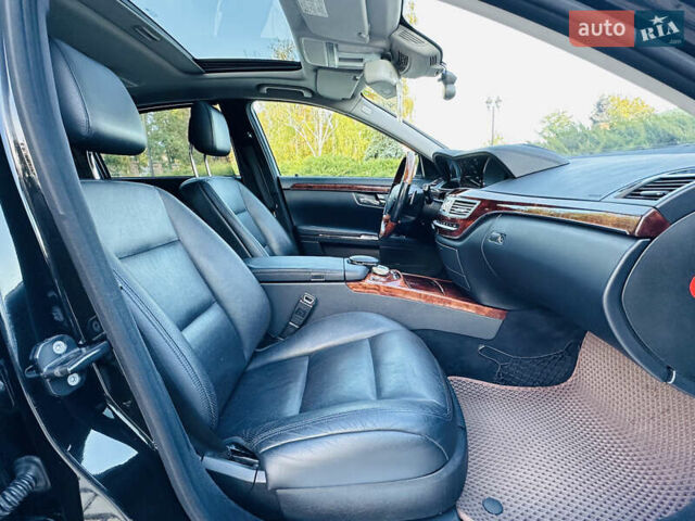 Черный Мерседес С Класс, объемом двигателя 2.99 л и пробегом 347 тыс. км за 13500 $, фото 25 на Automoto.ua