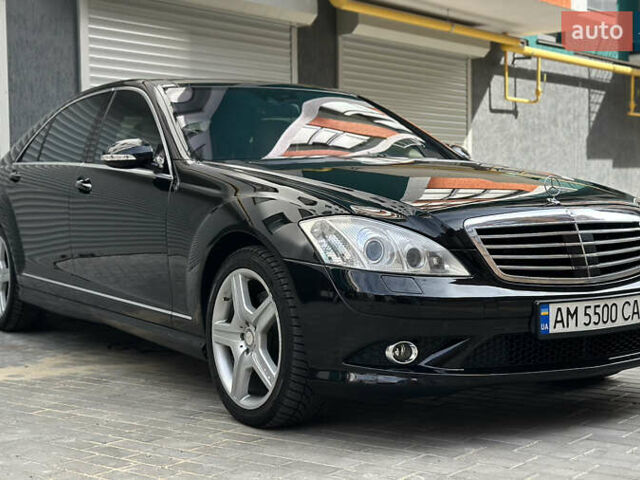 Мерседес С Клас 2009 у Житомирі на Automoto.ua Чорний Мерседес С Клас, об'ємом двигуна 5.46 л та пробігом 211 тис. км за 16555 $, фото 2 на Automoto.ua