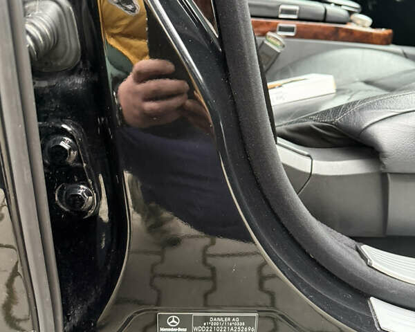 Черный Мерседес С Класс, объемом двигателя 3 л и пробегом 295 тыс. км за 12999 $, фото 17 на Automoto.ua