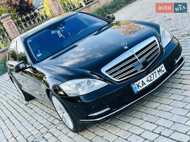 Черный Мерседес С Класс, объемом двигателя 2.99 л и пробегом 347 тыс. км за 13500 $, фото 9 на Automoto.ua