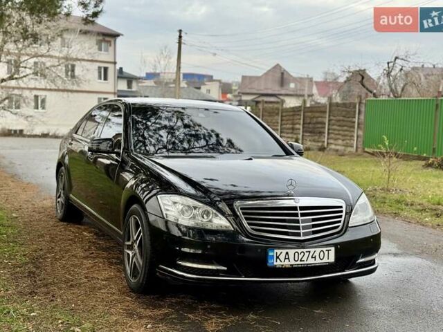 Чорний Мерседес С Клас, об'ємом двигуна 3.5 л та пробігом 176 тис. км за 10800 $, фото 2 на Automoto.ua