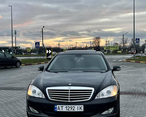 Черный Мерседес С Класс, объемом двигателя 3 л и пробегом 293 тыс. км за 9999 $, фото 7 на Automoto.ua