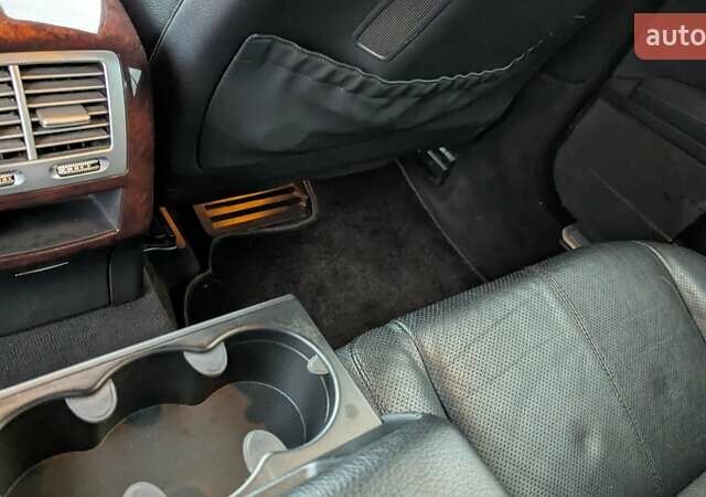 Черный Мерседес С Класс, объемом двигателя 2.99 л и пробегом 254 тыс. км за 13900 $, фото 107 на Automoto.ua