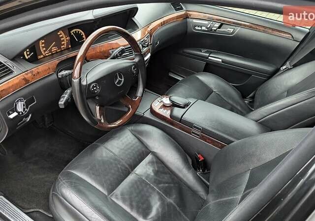 Черный Мерседес С Класс, объемом двигателя 2.99 л и пробегом 254 тыс. км за 13900 $, фото 73 на Automoto.ua