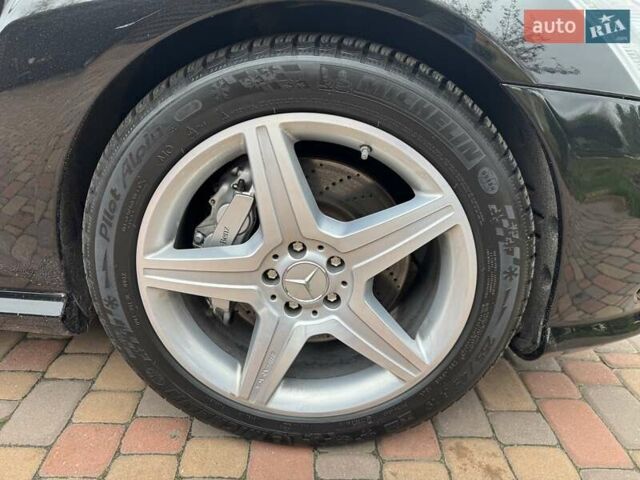 Чорний Мерседес С Клас, об'ємом двигуна 5.51 л та пробігом 190 тис. км за 22000 $, фото 9 на Automoto.ua