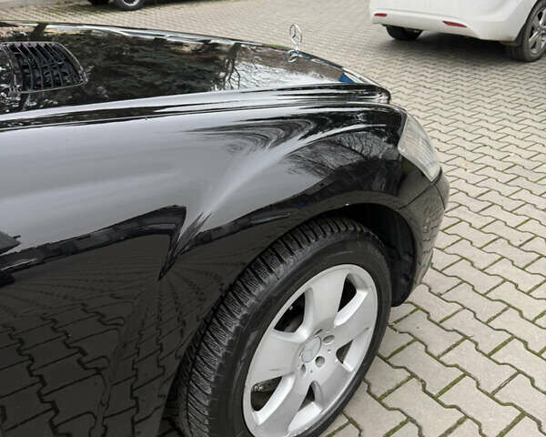 Черный Мерседес С Класс, объемом двигателя 3 л и пробегом 295 тыс. км за 12999 $, фото 12 на Automoto.ua