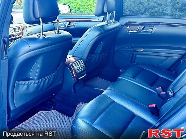 Чорний Мерседес С Клас, об'ємом двигуна 3 л та пробігом 347 тис. км за 14500 $, фото 10 на Automoto.ua