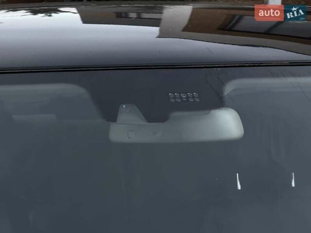 Черный Мерседес С Класс, объемом двигателя 2.99 л и пробегом 254 тыс. км за 13900 $, фото 14 на Automoto.ua