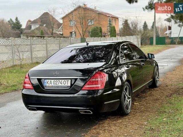 Черный Мерседес С Класс, объемом двигателя 3.5 л и пробегом 176 тыс. км за 11999 $, фото 5 на Automoto.ua