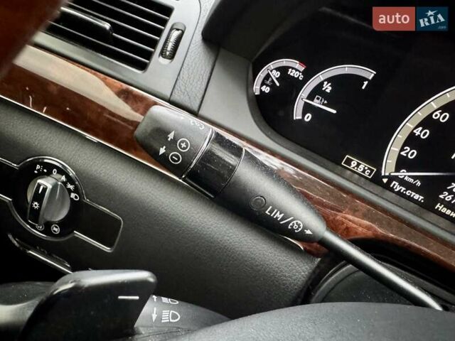 Черный Мерседес С Класс, объемом двигателя 3.5 л и пробегом 176 тыс. км за 11499 $, фото 26 на Automoto.ua